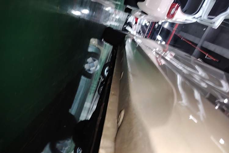 Used Wuling Hongguang MINIEV 2024 3rd Generation 215km Youth Edition Left Side Sill