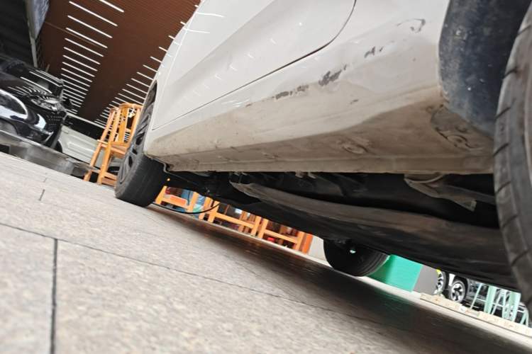 Used Wuling Hongguang MINIEV 2024 3rd Generation 215km Youth Edition Left Side Sill