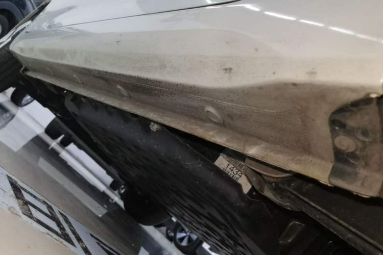 Used Wuling Hongguang MINIEV 2024 3rd Generation 215km Advanced Version Left Side Sill