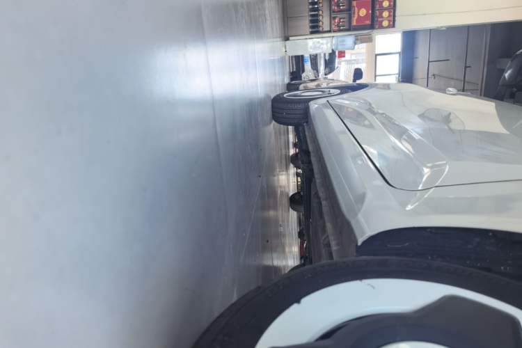 Used Wuling Hongguang MINIEV 2024 3rd Generation 215km Youth Edition Left Side Sill