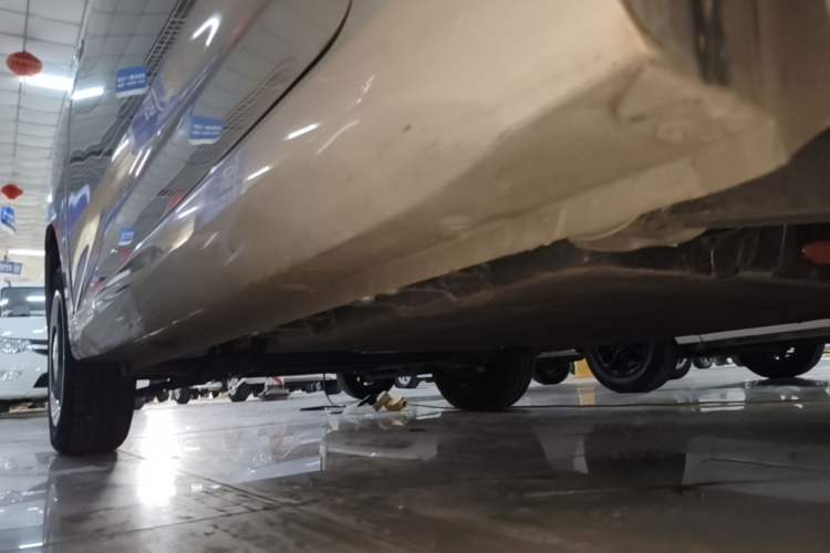 Used Wuling Hongguang MINIEV 2024 3rd Generation 215km Youth Edition Left Side Sill