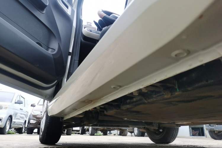Used Wuling Hongguang MINIEV 2024 3rd Generation 215km Youth Edition Left Side Sill