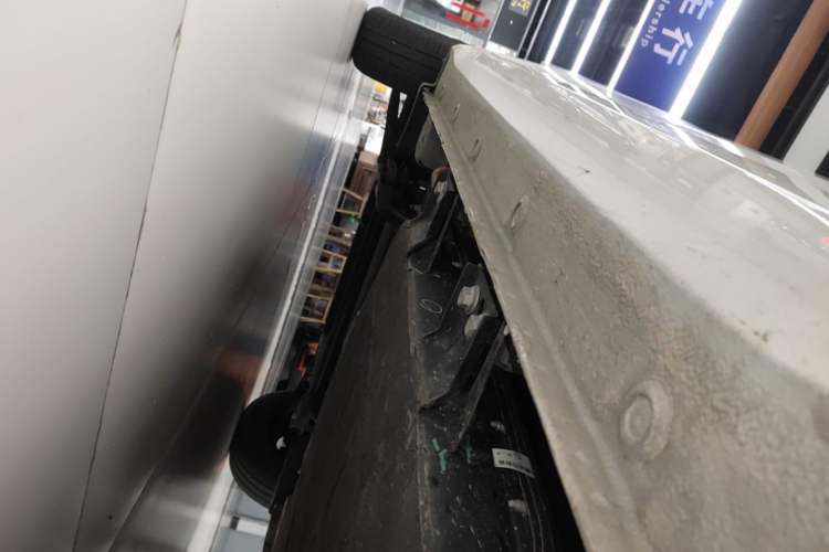 Used Wuling Hongguang MINIEV 2024 3rd Generation 215km Advanced Version Left Side Sill
