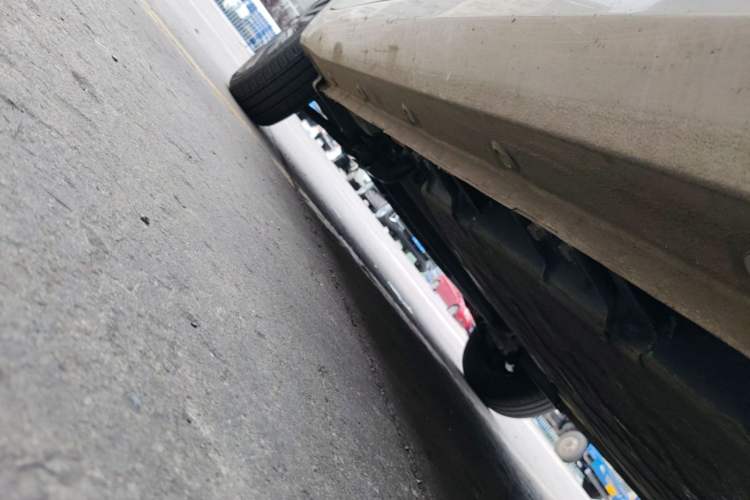Used Wuling Hongguang MINIEV 2024 3rd Generation 215km Youth Edition Left Side Sill