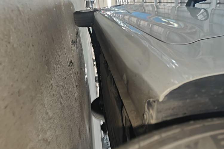 Used Wuling Hongguang MINIEV 2024 3rd Generation 215km Advanced Version Left Side Sill