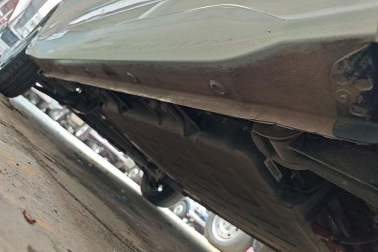 Used Wuling Hongguang MINIEV 2024 3rd Generation 215km Youth Edition Left Side Sill
