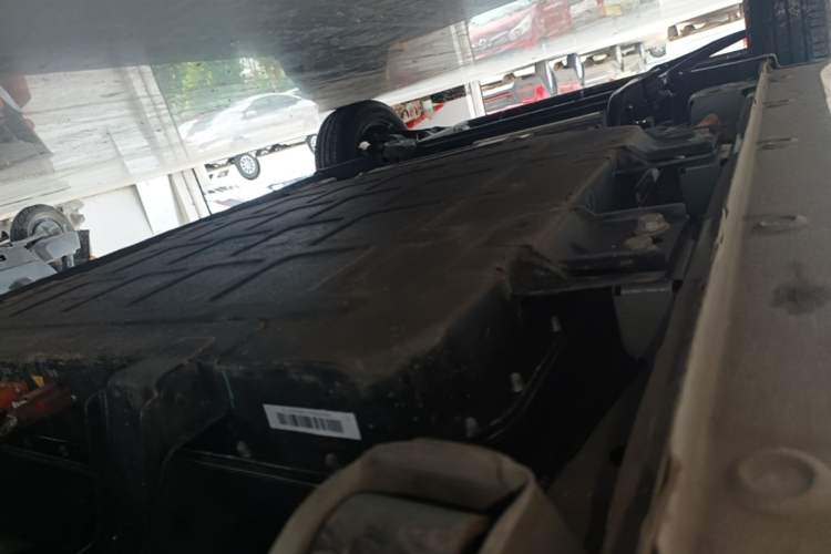 Used Wuling Hongguang MINIEV 2024 3rd Generation 215km Youth Edition Left Side Sill