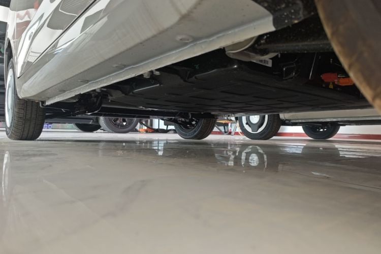 Used Wuling Hongguang MINIEV 2024 3rd Generation 215km Youth Edition Left Side Sill