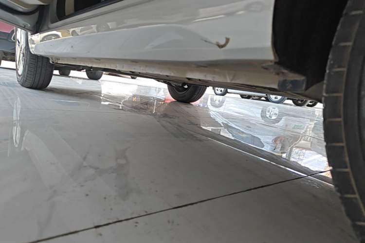 Used Wuling Hongguang MINIEV 2024 3rd Generation 215km Advanced Version Left Side Sill