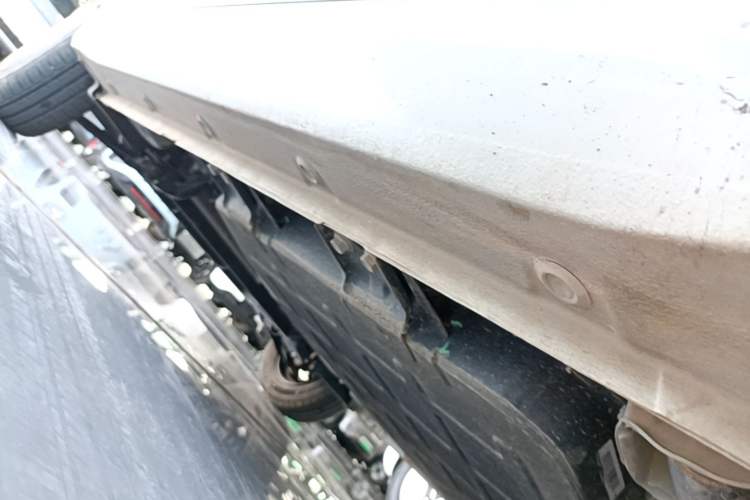 Used Wuling Hongguang MINIEV 2024 3rd Generation 215km Youth Edition Left Side Sill