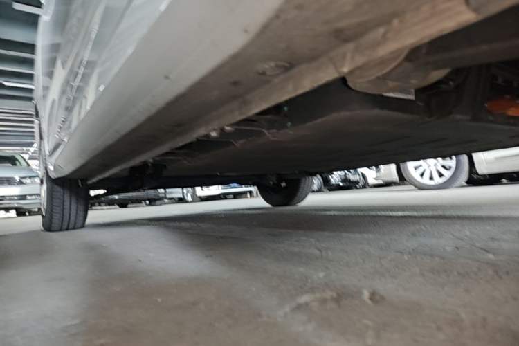 Used Wuling Hongguang MINIEV 2024 3rd Generation 215km Advanced Version Left Side Sill