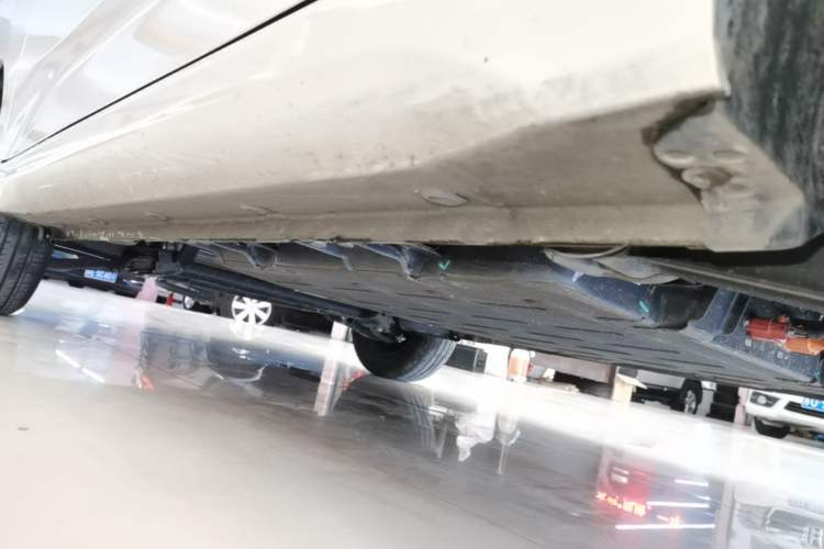 Used Wuling Hongguang MINIEV 2024 3rd Generation 215km Advanced Version Left Side Sill