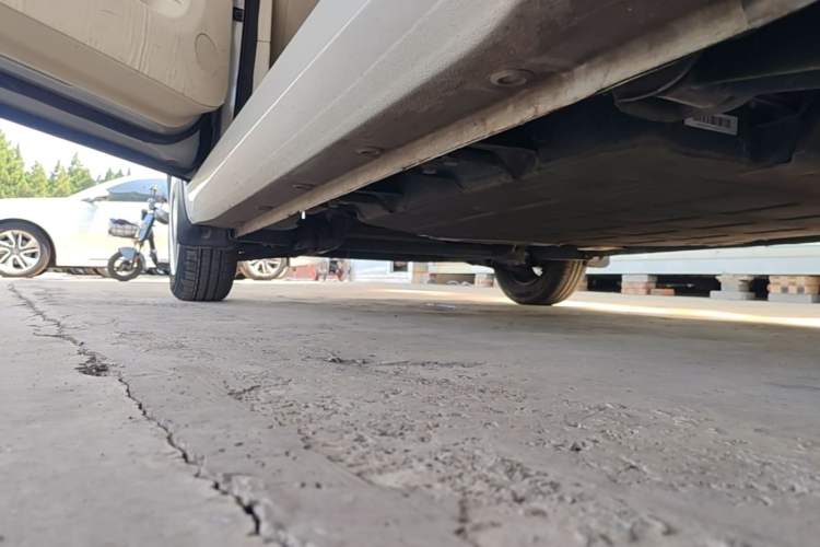 Used Wuling Hongguang MINIEV 2024 3rd Generation 215km Youth Edition Left Side Sill