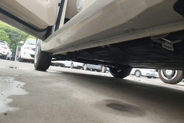 Used Wuling Hongguang MINIEV 2024 3rd Generation 215km Youth Edition Left Side Sill