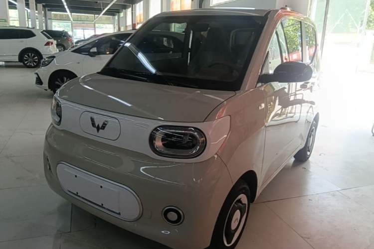 Used Wuling Hongguang MINIEV 2024 3rd Generation 215km Youth Edition Guazi used car, China used car export, Used car for sale, Used  cars, Cheapest cars for sale