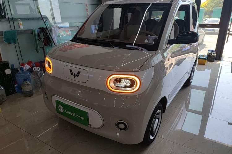 Used Wuling Hongguang MINIEV 2024 3rd Generation 215km Youth Edition Guazi used car, China used car export, Used car for sale, Used  cars, Cheapest cars for sale