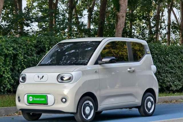 Używany Wuling Hongguang MINIEV 2024 3rd Generation 215km Youth Edition