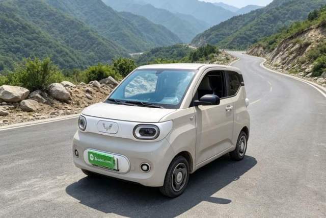 Used Wuling Hongguang MINIEV 2024 3rd Generation 215km Youth Edition