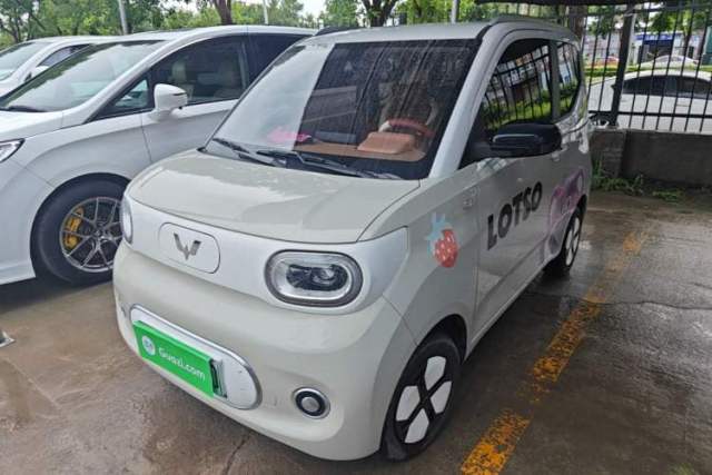 Used Wuling Hongguang MINIEV 2024 3rd Generation 215km Advanced Version
