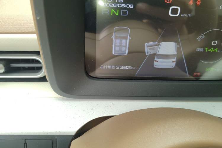Used Wuling Hongguang MINIEV 2024 3rd Generation 215km Youth Edition Odometer Close Up