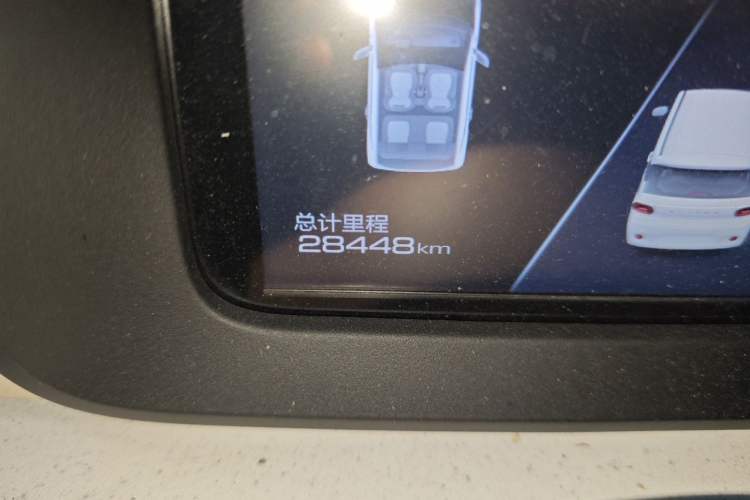 Used Wuling Hongguang MINIEV 2024 3rd Generation 215km Advanced Version Odometer Close Up
