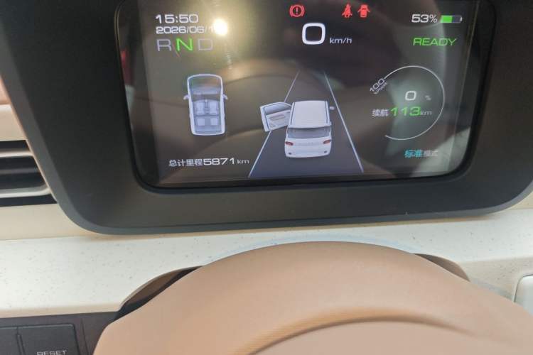 Used Wuling Hongguang MINIEV 2024 3rd Generation 215km Youth Edition Odometer Close Up