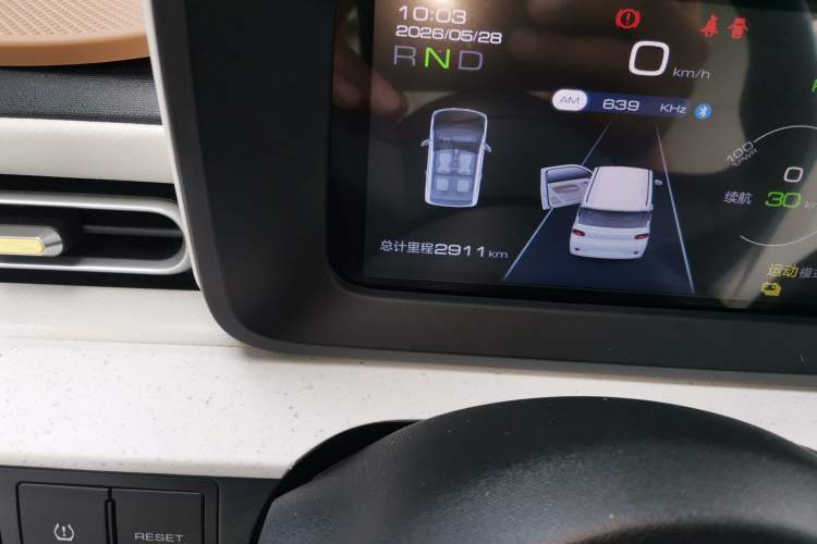 Used Wuling Hongguang MINIEV 2024 3rd Generation 215km Youth Edition Odometer Close Up