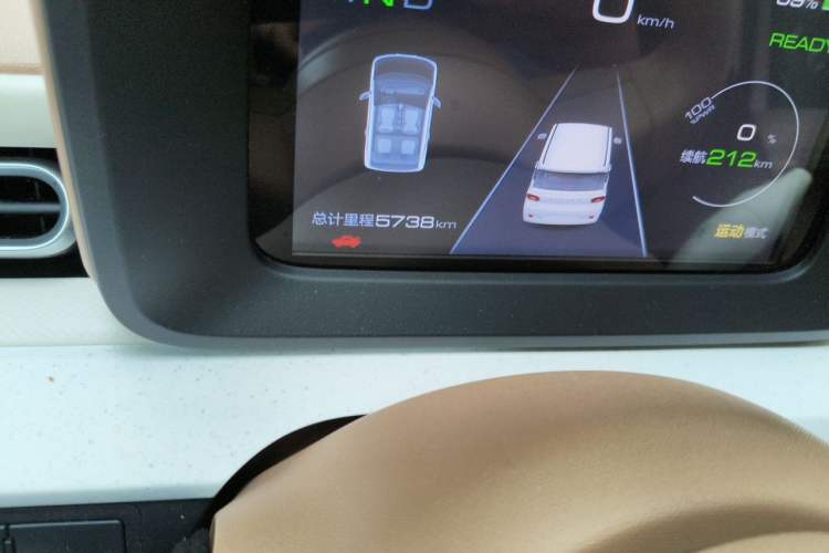 Used Wuling Hongguang MINIEV 2024 3rd Generation 215km Advanced Version Odometer Close Up