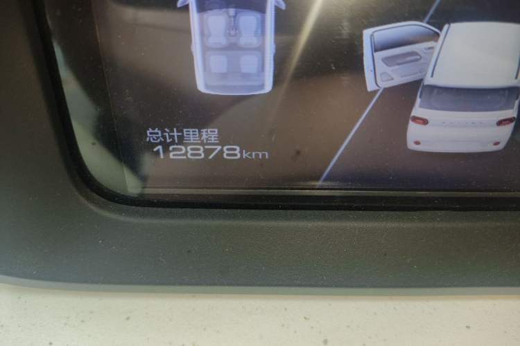 Used Wuling Hongguang MINIEV 2024 3rd Generation 215km Youth Edition Odometer Close Up