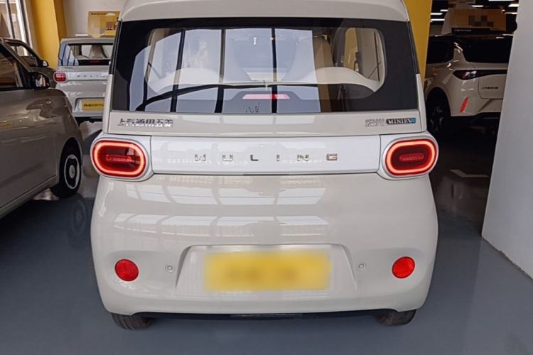 Used Wuling Hongguang MINIEV 2024 3rd Generation 215km Youth Edition Rear