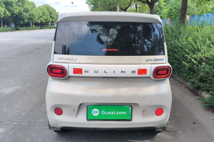 Used Wuling Hongguang MINIEV 2024 3rd Generation 215km Youth Edition Rear