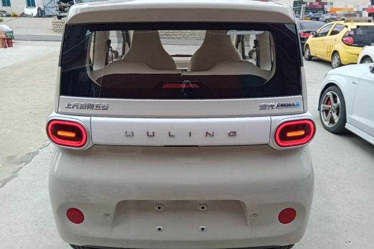 Used Wuling Hongguang MINIEV 2024 3rd Generation 215km Youth Edition Rear