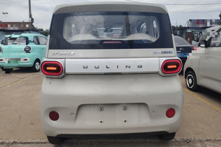 Used Wuling Hongguang MINIEV 2024 3rd Generation 215km Youth Edition Rear