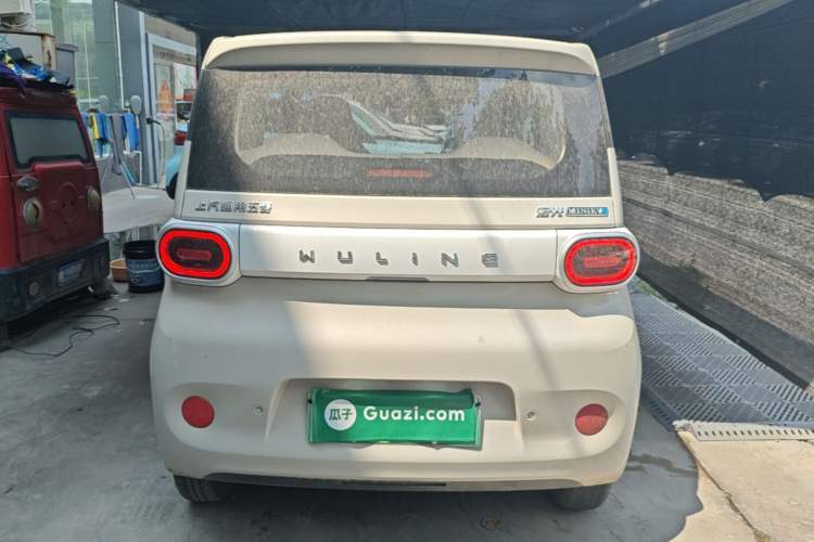 Used Wuling Hongguang MINIEV 2024 3rd Generation 215km Youth Edition Rear