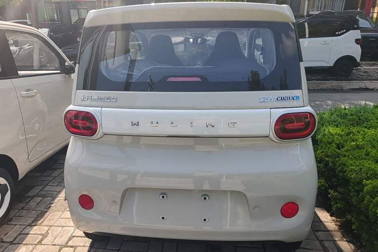 Used Wuling Hongguang MINIEV 2024 3rd Generation 215km Youth Edition Rear