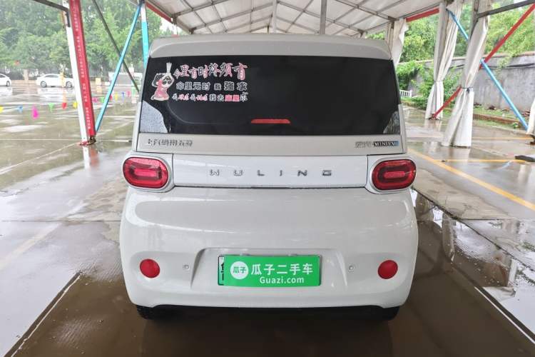Used Wuling Hongguang MINIEV 2024 3rd Generation 215km Youth Edition Rear