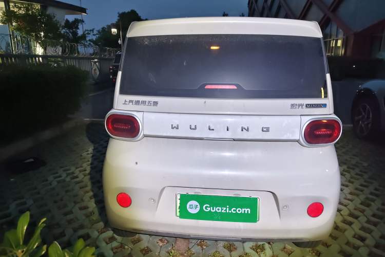 Used Wuling Hongguang MINIEV 2024 3rd Generation 215km Youth Edition Rear
