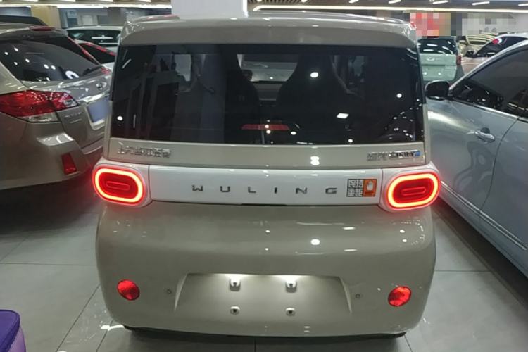 Used Wuling Hongguang MINIEV 2024 3rd Generation 215km Youth Edition Rear
