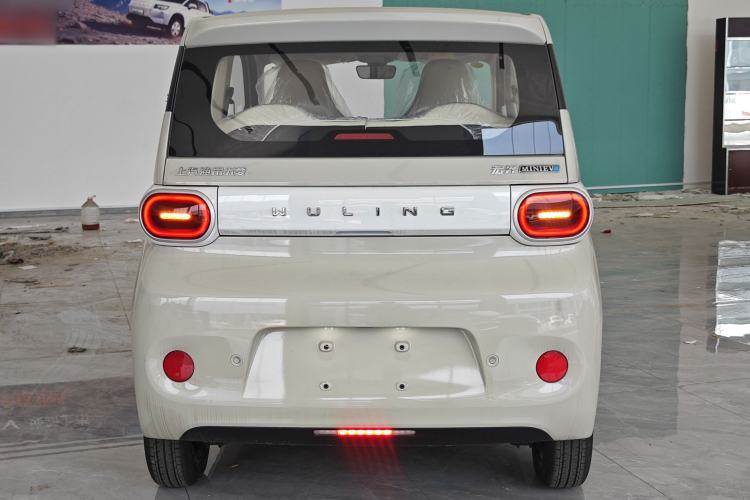 Used Wuling Hongguang MINIEV 2024 3rd Generation 215km Youth Edition Rear