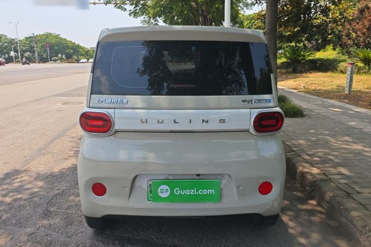 Used Wuling Hongguang MINIEV 2024 3rd Generation 215km Youth Edition Rear