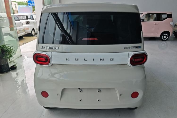 Used Wuling Hongguang MINIEV 2024 3rd Generation 215km Youth Edition Rear