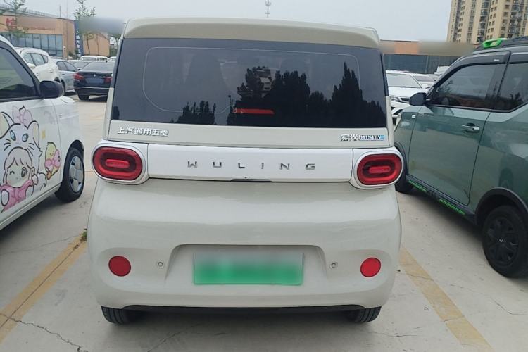 Used Wuling Hongguang MINIEV 2024 3rd Generation 215km Youth Edition Rear