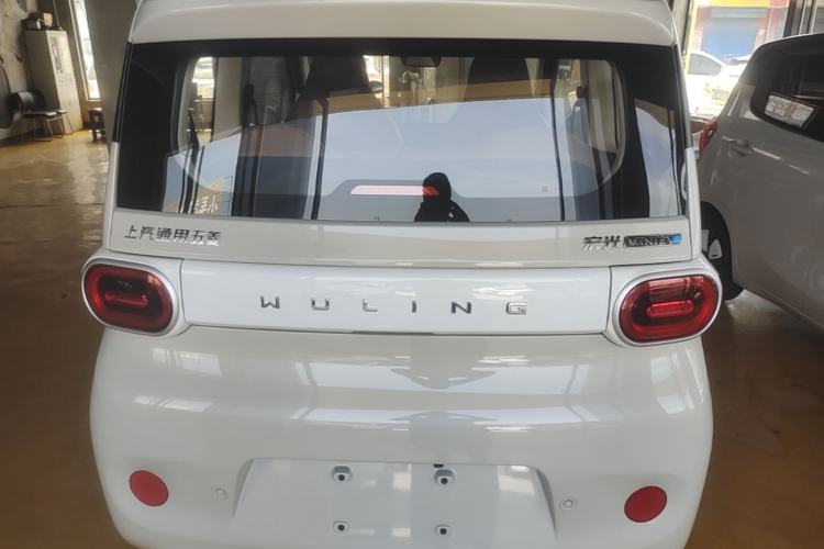 Used Wuling Hongguang MINIEV 2024 3rd Generation 215km Youth Edition Rear
