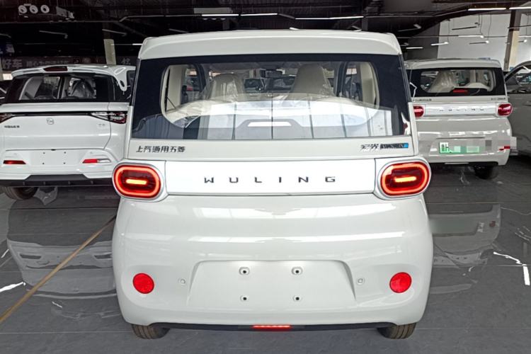 Used Wuling Hongguang MINIEV 2024 3rd Generation 215km Youth Edition Rear
