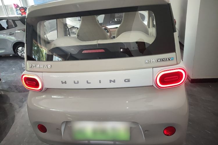 Used Wuling Hongguang MINIEV 2024 3rd Generation 215km Youth Edition Rear