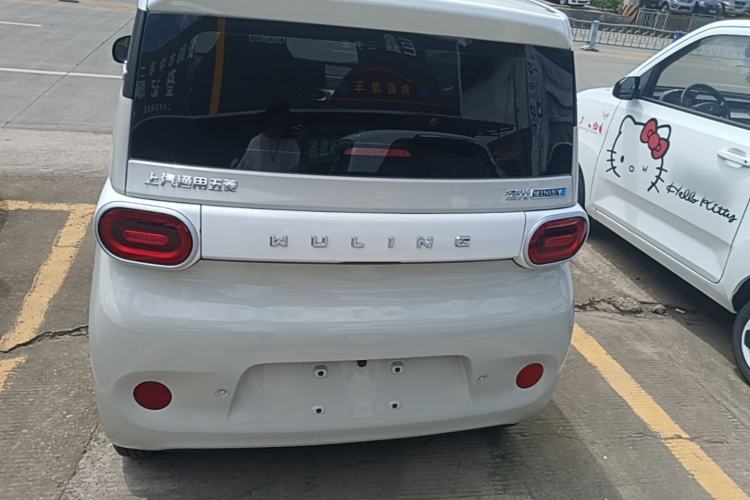 Used Wuling Hongguang MINIEV 2024 3rd Generation 215km Youth Edition Rear
