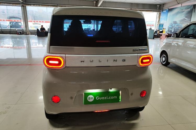 Used Wuling Hongguang MINIEV 2024 3rd Generation 215km Youth Edition Rear