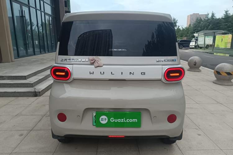 Used Wuling Hongguang MINIEV 2024 3rd Generation 215km Youth Edition Rear