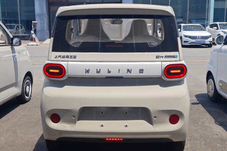 Used Wuling Hongguang MINIEV 2024 3rd Generation 215km Youth Edition Rear