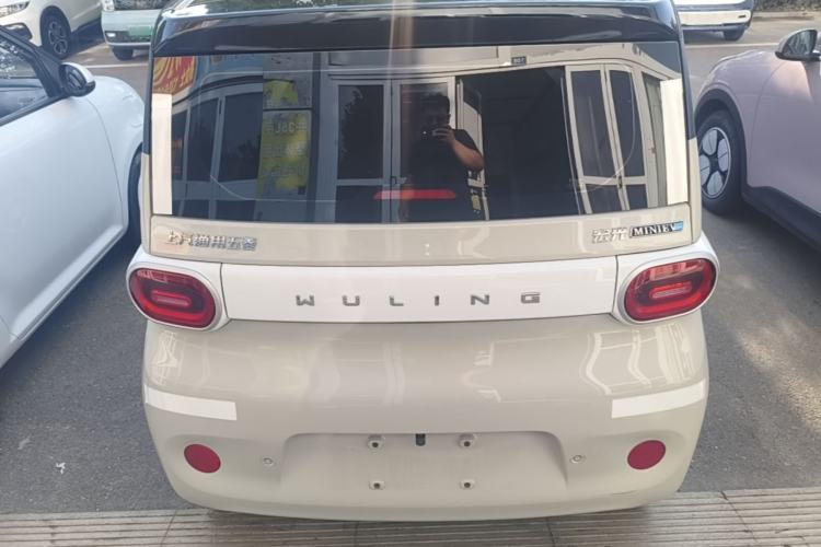 Used Wuling Hongguang MINIEV 2024 3rd Generation 215km Youth Edition Rear